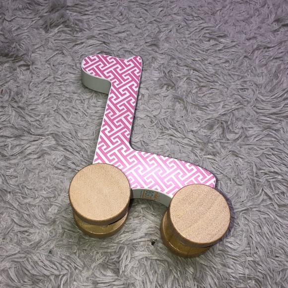 bgd Other - Little Girls Wooden Giraffe w/ Wheels Toy